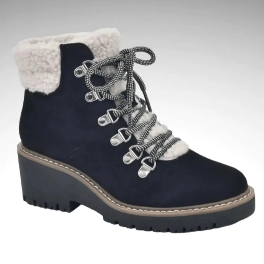 WHITE MOUNTAIN Cliffs Dock Suede Fur Sherpa Shearling Chunky Lug Ankle Booties E - Picture 1 of 5